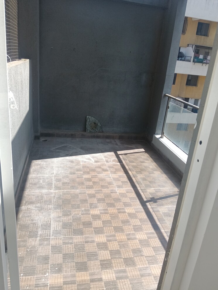 Balcony, gayatree-landmark-phase-1 2 Bedroom 972 Sq.Ft. Apartment In Thergaon Pune 9648142
