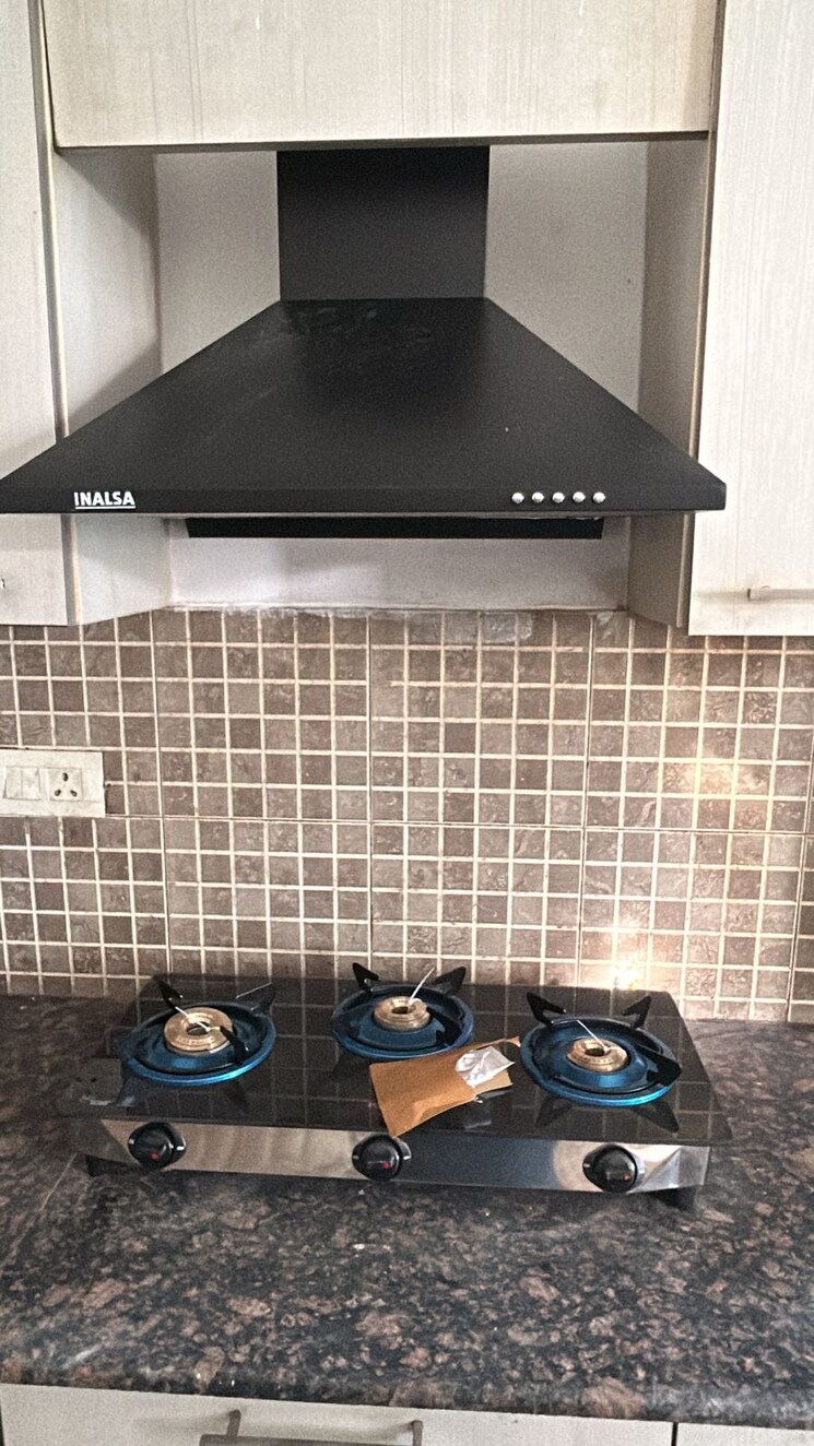  Parking, jaypee-greens-pavilion-court 2 Bedroom 1350 Sq.Ft. Apartment In Sector 128 Noida 9648150