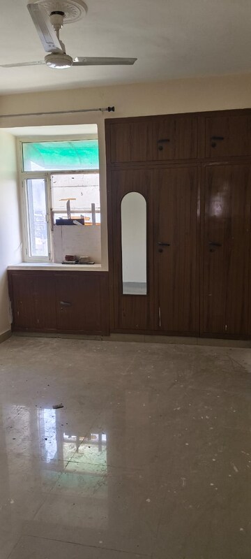 2 BHK Apartment For Rent in Nirala Aspire, Sector 16 Greater Noida