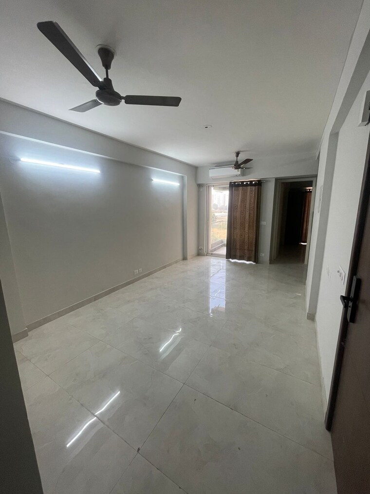 Room, signature-global-city 3 Bedroom 1500 Sq.Ft. Builder Floor In Sector 37d Gurgaon 9648230