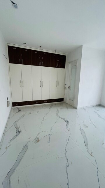 Kitchen in 4 BHK Builder Floor at Unitech Residency Greens, Sector 46 – for Rent