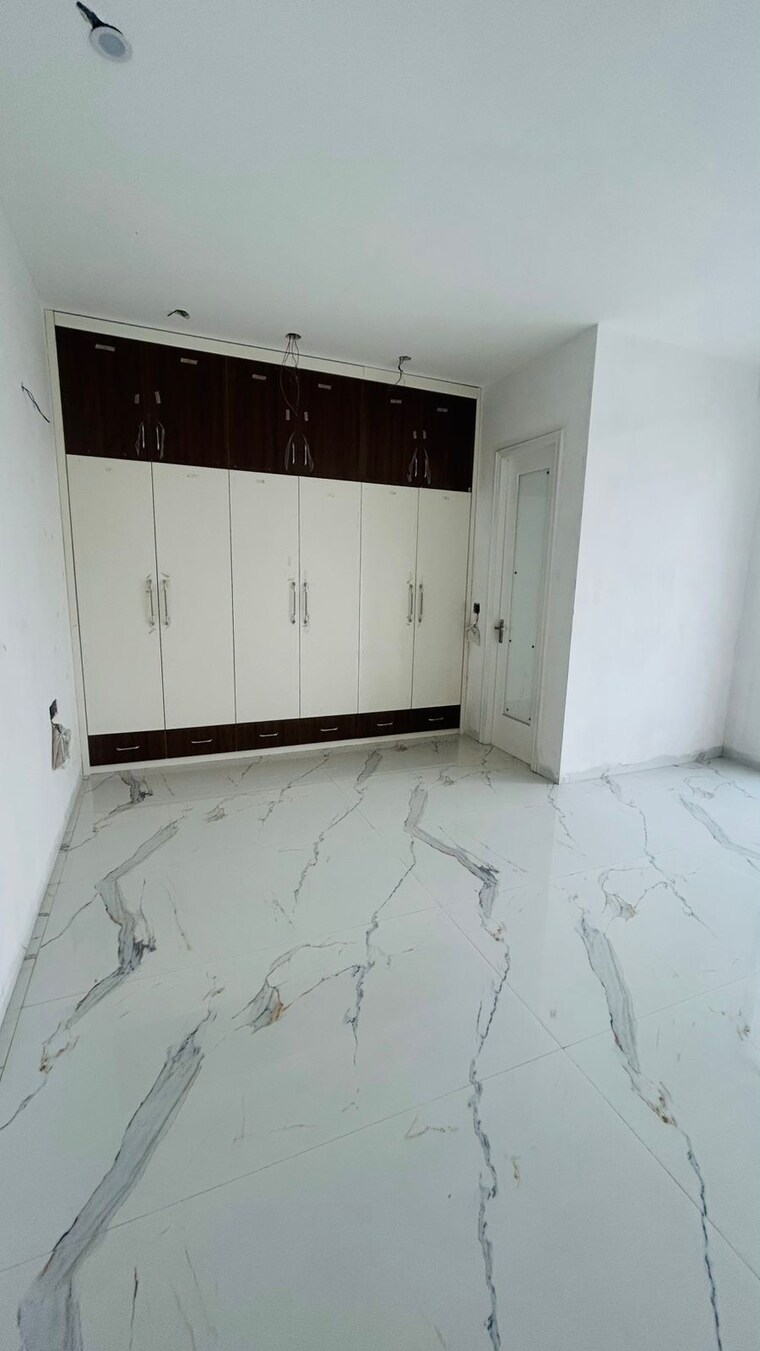 Kitchen, unitech-residency-greens 4 Bedroom 1850 Sq.Ft. Builder Floor In Sector 46 Gurgaon 9648171