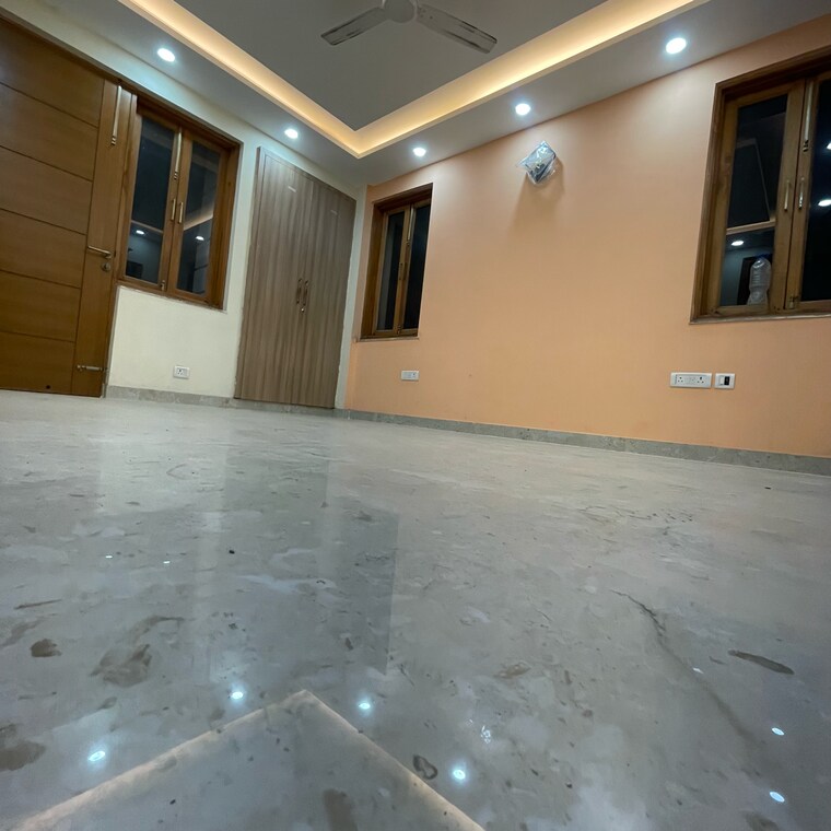 Room, auric-s3-sattva 3.5 Bedroom 2250 Sq.Ft. Builder Floor In Sector 85 Faridabad 9648164