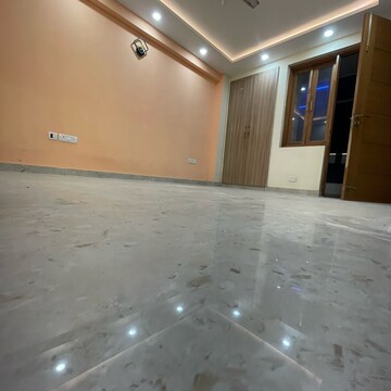 Room in 3.5 BHK Builder Floor at Auric S3 Sattva, Sector 85 – for Sale