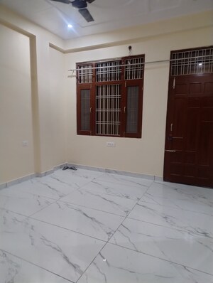 Staircase in 3 BHK Apartment at Rishita Manhattan, Gomti Nagar – for Rent