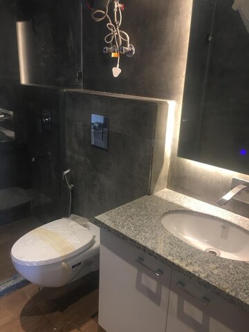 Furnished Amenities in 4 BHK Builder Floor at Sector 56 – for Rent