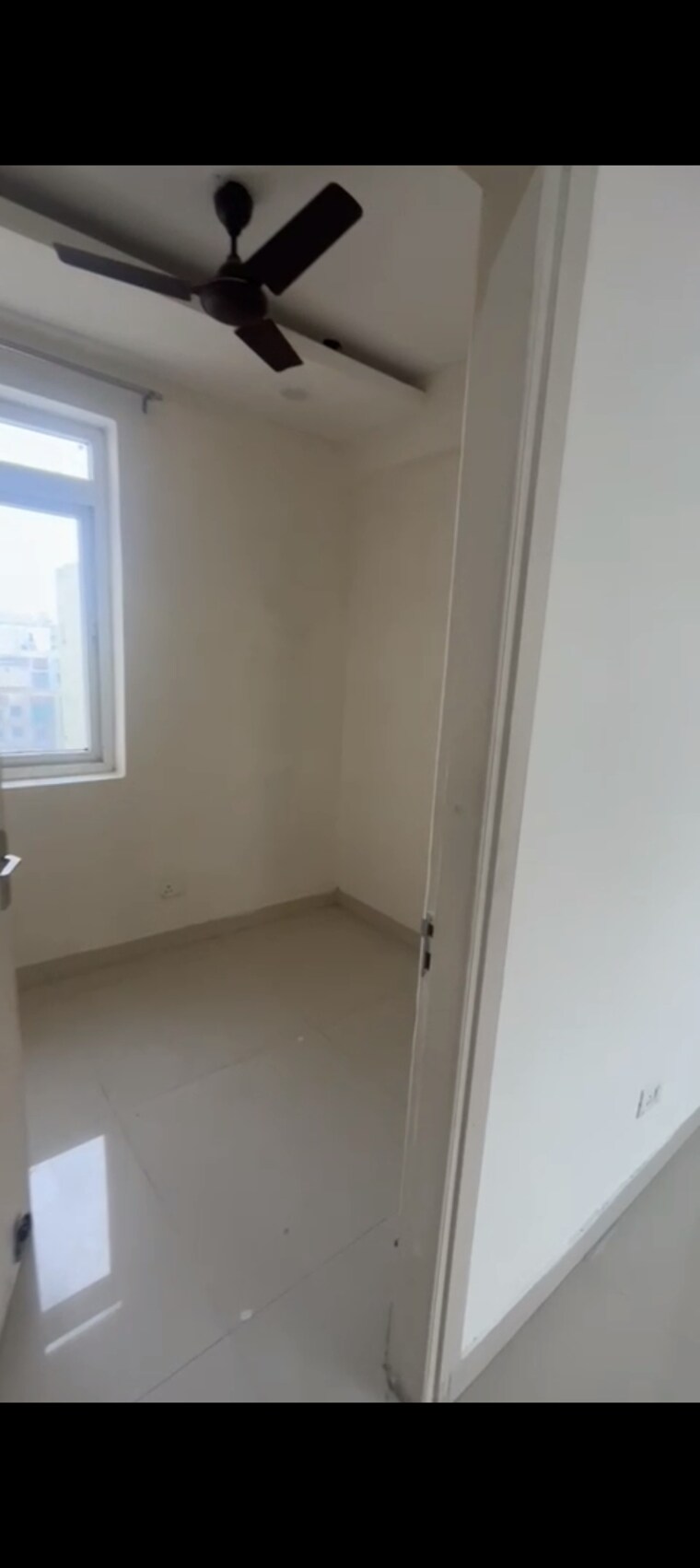 Room, la-prisma 3.5 Bedroom 1940 Sq.Ft. Apartment In Dhakoli Zirakpur 9648149