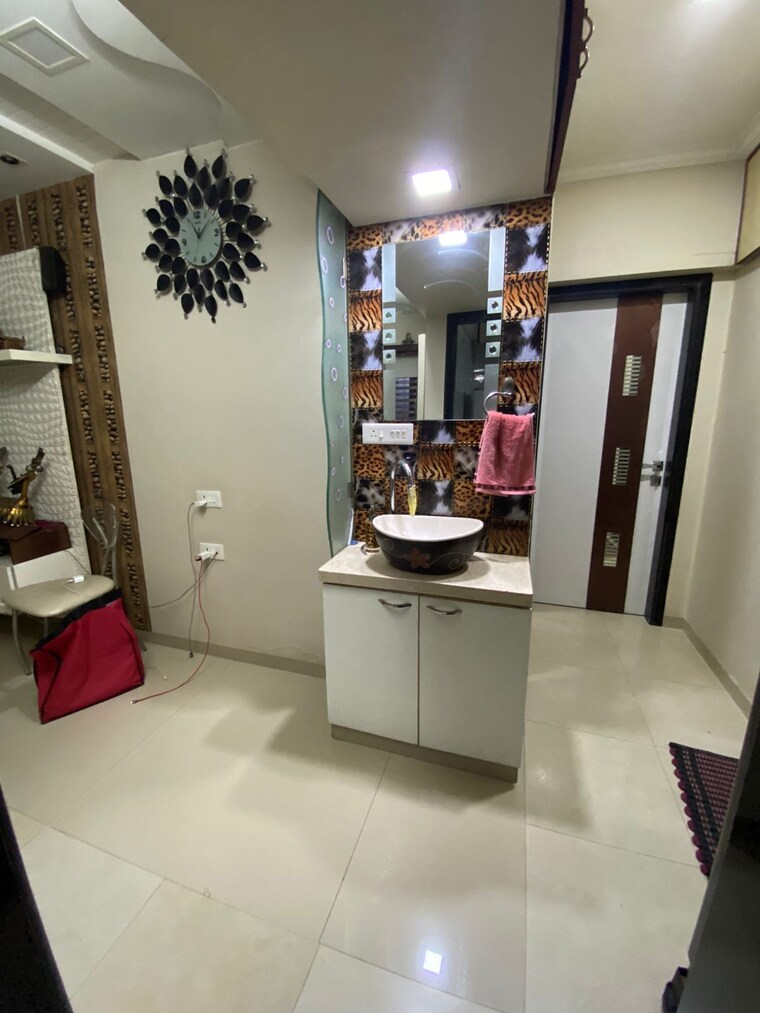 Living Room, sai-smruti-dadar-east 2 Bedroom 650 Sq.Ft. Apartment In Dadar East Mumbai 9648174