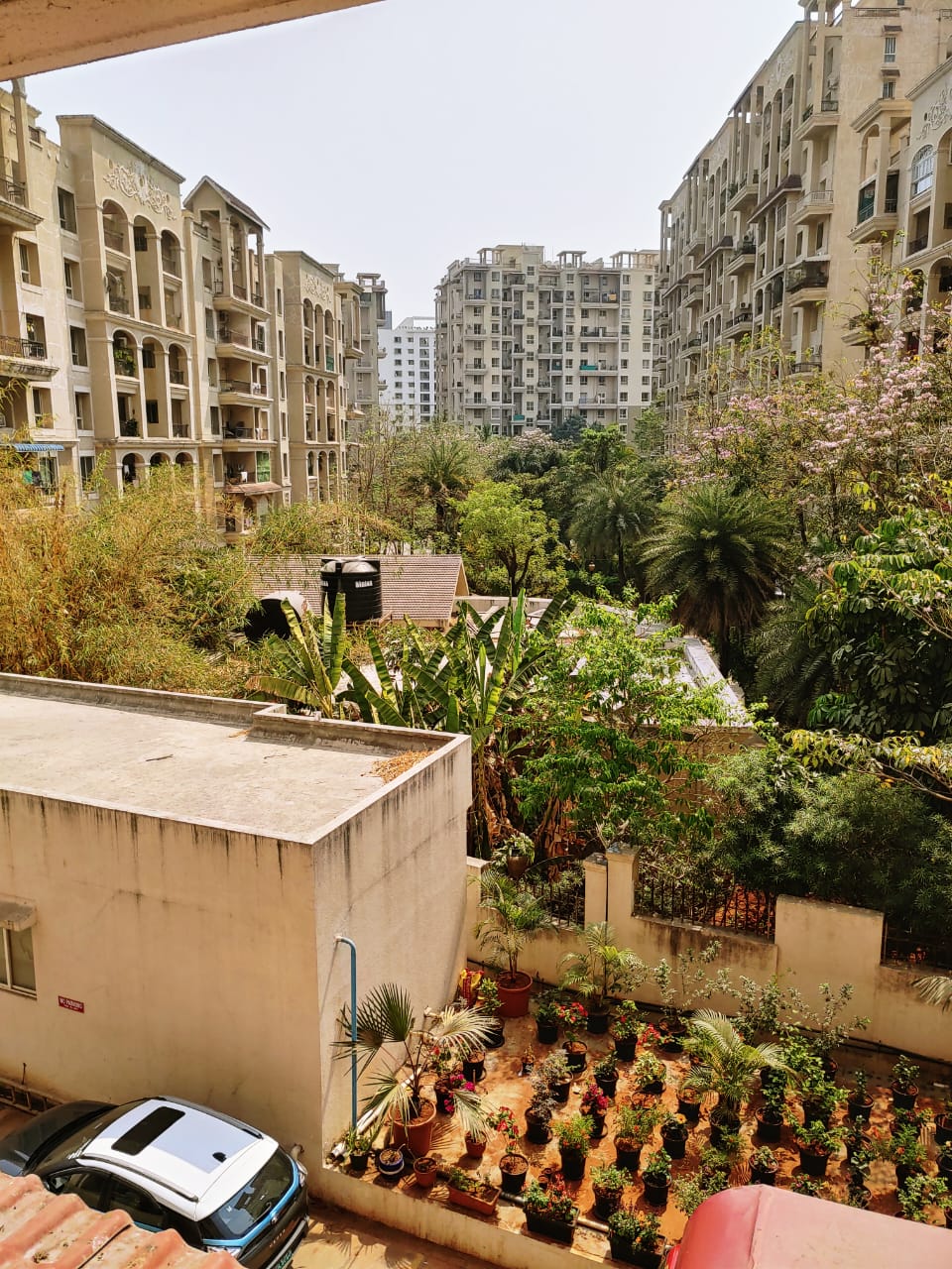 1 BHK + Servant Room 650 Sq.Ft. Apartment in Puranik Abitante