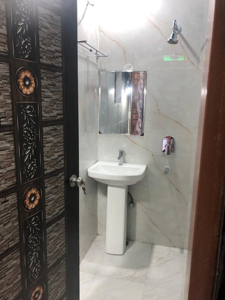 Bathroom, ansal-sushant-lok-i 1 Bedroom 120 Sq.Yd. Builder Floor In Sector 43 Gurgaon 9648217