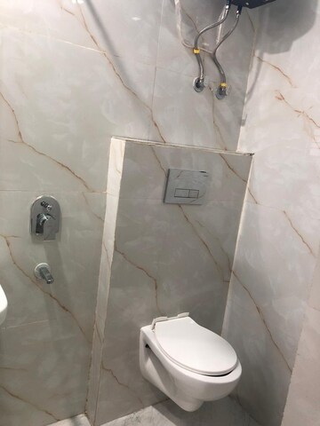 Bathroom in 1 BHK Builder Floor at Ansal Sushant Lok I, Sector 43 – for Rent