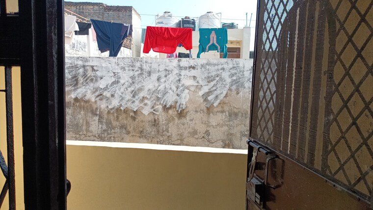 Balcony, vaishali sector 6 1 Bedroom 580 Sq.Ft. Builder Floor In Vaishali Sector 6 Ghaziabad 9648246