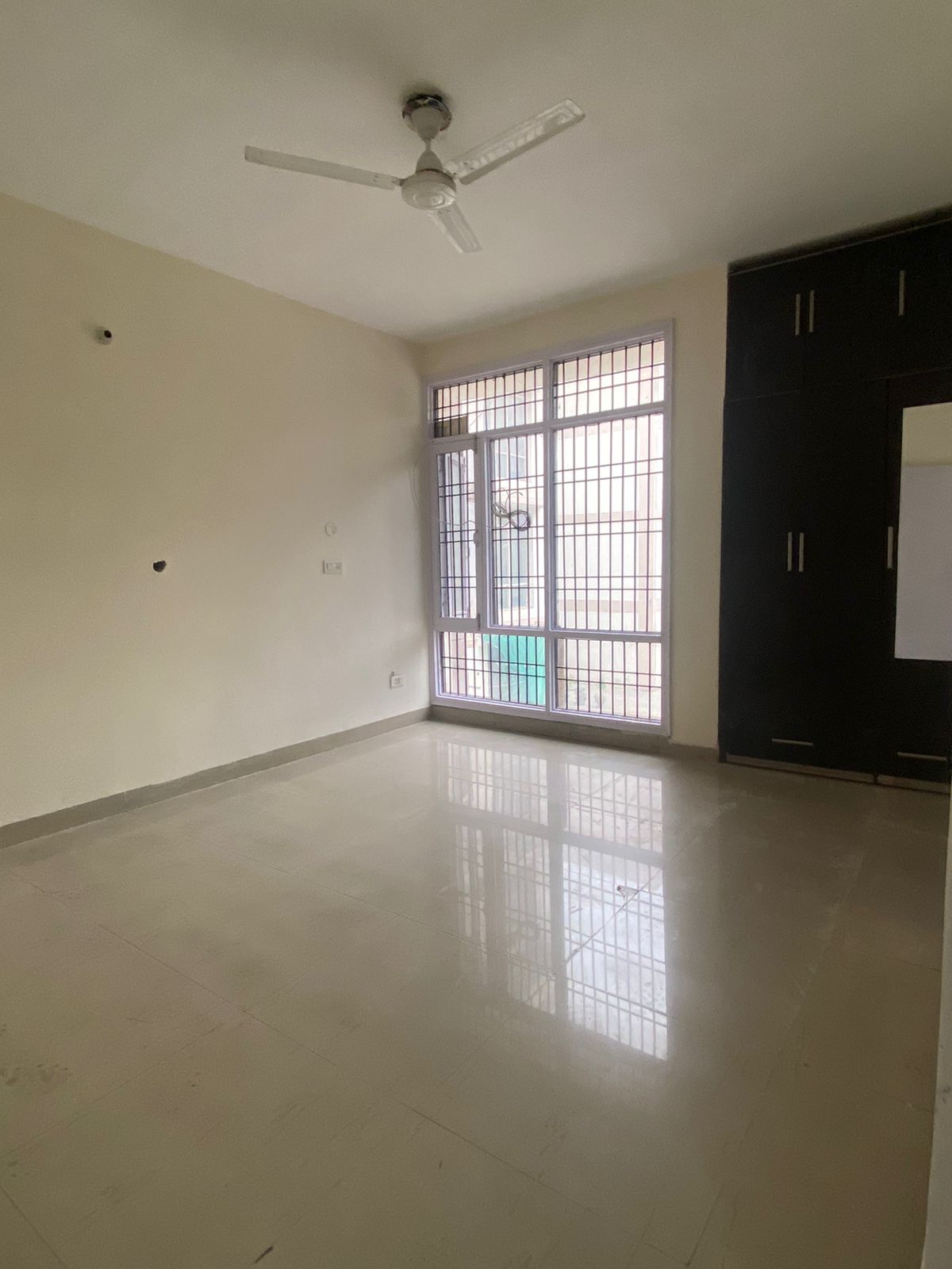 3 BHK + Servant Room 1760 Sq.Ft. Apartment in Paras Dews