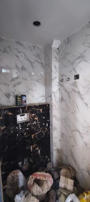  1 BHK Builder Floor at Dwarka Mor – for Sale