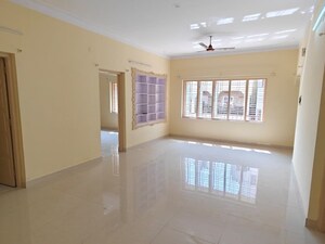 Room in 3 BHK Builder Floor at Hbr Layout – for Rent