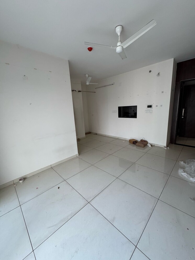 Bathroom, yashwin-orizzonte 2 Bedroom 700 Sq.Ft. Apartment In Kharadi Pune 9648259