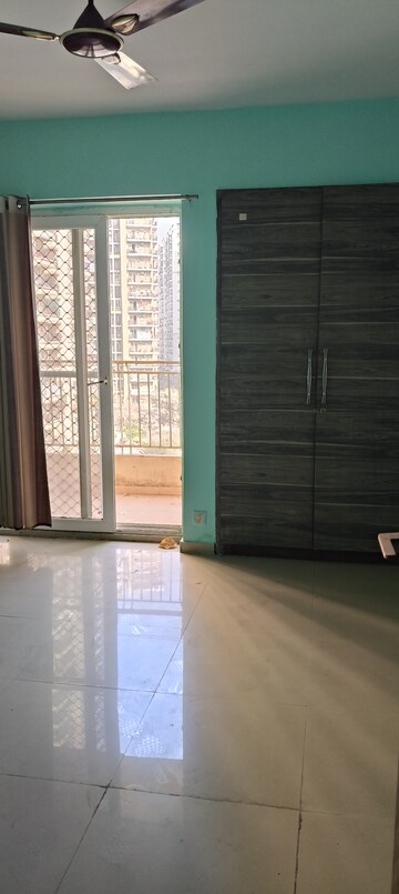 Room in 2 BHK Apartment at Galaxy North Avenue ll, Gaur City 2 – for Sale
