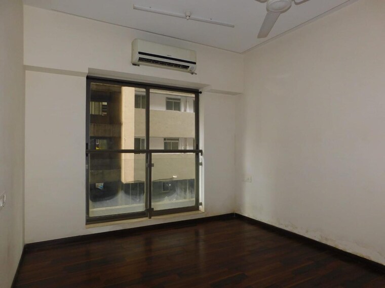 Room, roswalt-raya 2 Bedroom 727 Sq.Ft. Apartment In Chembur Mumbai 9648276