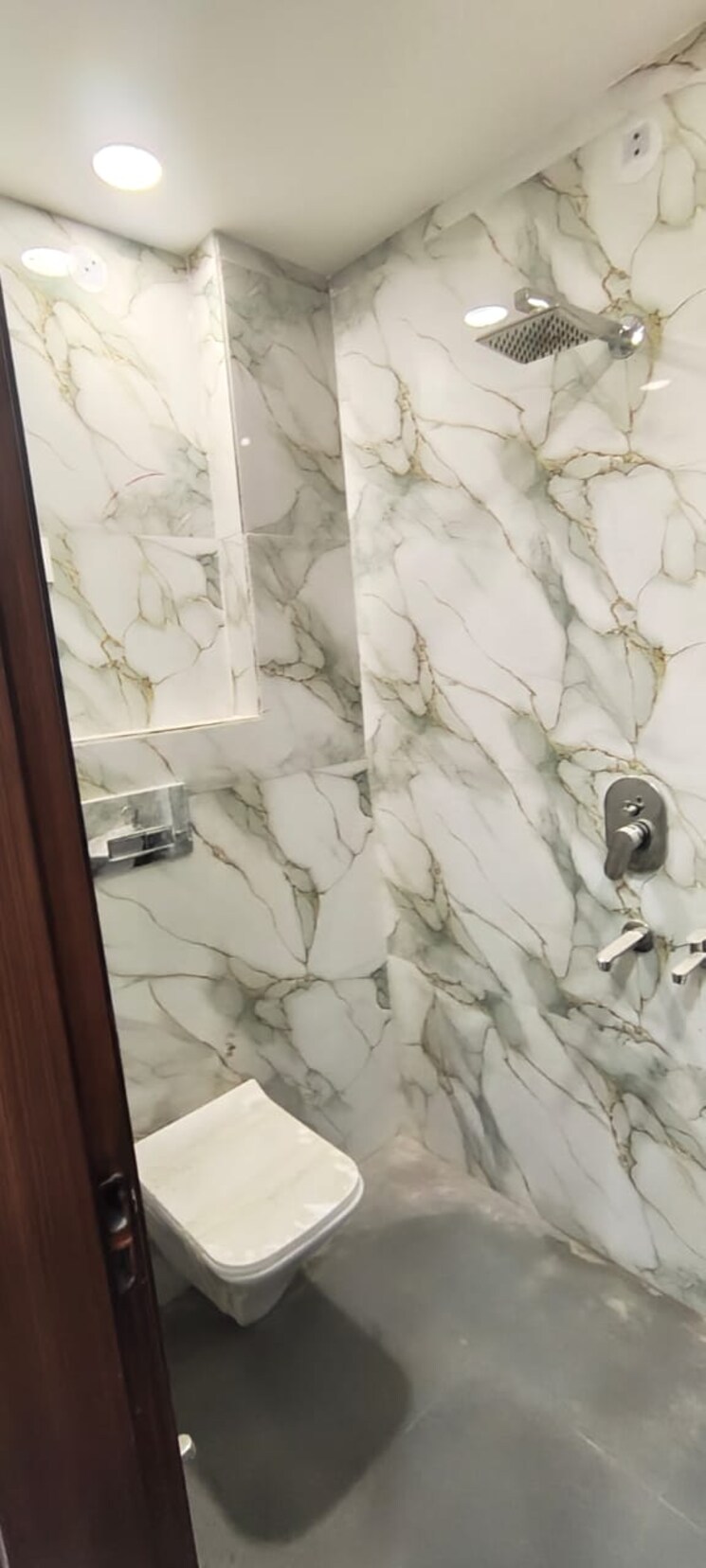 Master Bedroom, dwarka mor 2 Bedroom 60 Sq.Yd. Builder Floor In Dwarka Mor Delhi 9648412