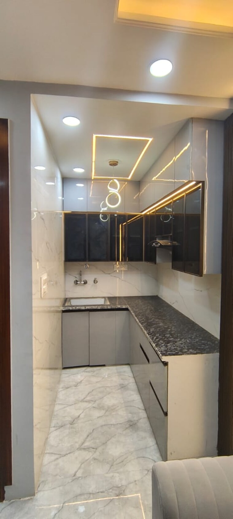 Kitchen, dwarka mor 2 Bedroom 60 Sq.Yd. Builder Floor In Dwarka Mor Delhi 9648412