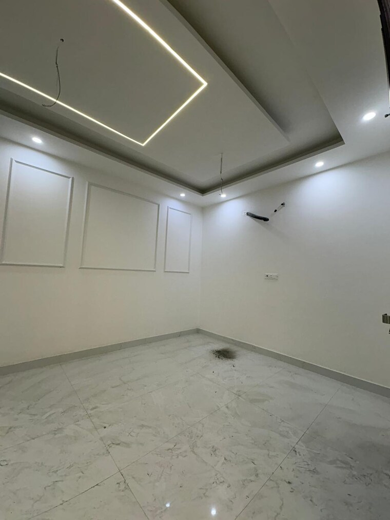 Room, sector 49 2 Bedroom 810 Sq.Ft. Builder Floor In Sector 49 Faridabad 9648256