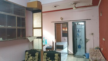 Living Room in 1 BHK Builder Floor at Vaishali Sector 6 – for Rent