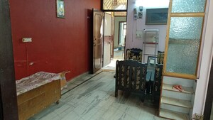 Living Room in 1 BHK Builder Floor at Vaishali Sector 6 – for Rent