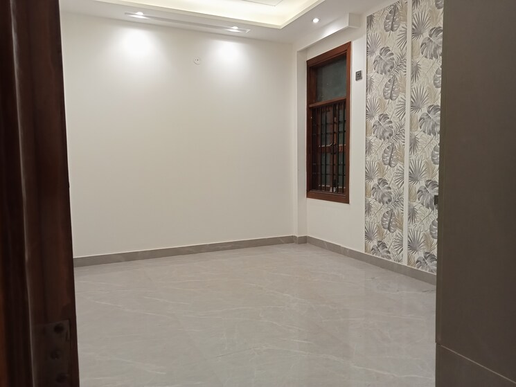 Room, mahavir enclave 1 3 Bedroom 900 Sq.Ft. Builder Floor In Mahavir Enclave 1 Delhi 9648401