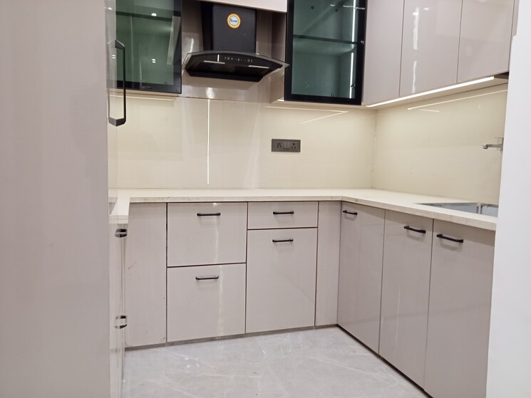 Kitchen, mahavir enclave 1 3 Bedroom 900 Sq.Ft. Builder Floor In Mahavir Enclave 1 Delhi 9648401