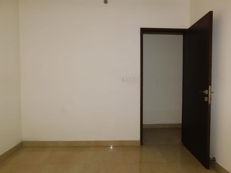 Room, roswalt-raya 2 Bedroom 727 Sq.Ft. Apartment In Chembur Mumbai 9648407