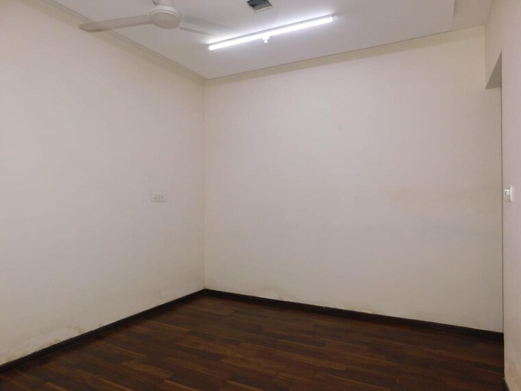 Room, roswalt-raya 2 Bedroom 727 Sq.Ft. Apartment In Chembur Mumbai 9648407