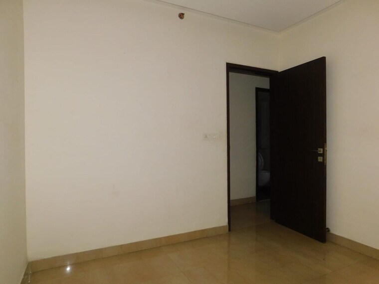 Room, roswalt-raya 2 Bedroom 727 Sq.Ft. Apartment In Chembur Mumbai 9648407