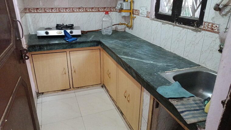 Kitchen, vaishali sector 6 1 Bedroom 570 Sq.Ft. Builder Floor In Vaishali Sector 6 Ghaziabad 9648460