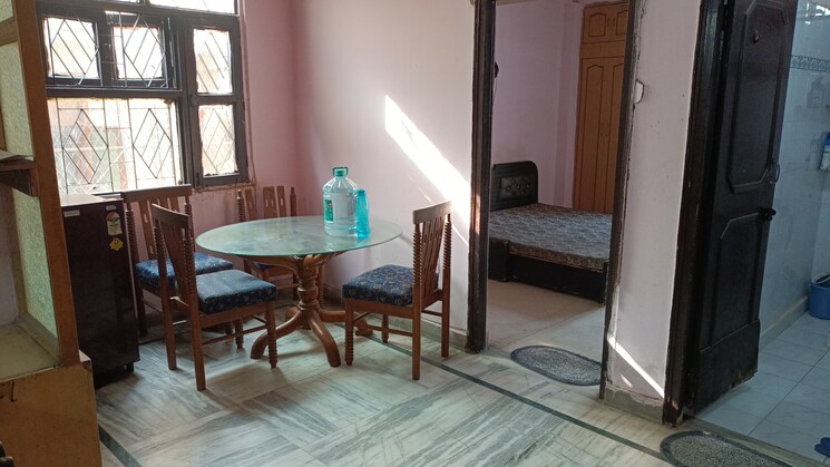 Living Room, vaishali sector 6 1 Bedroom 570 Sq.Ft. Builder Floor In Vaishali Sector 6 Ghaziabad 9648460