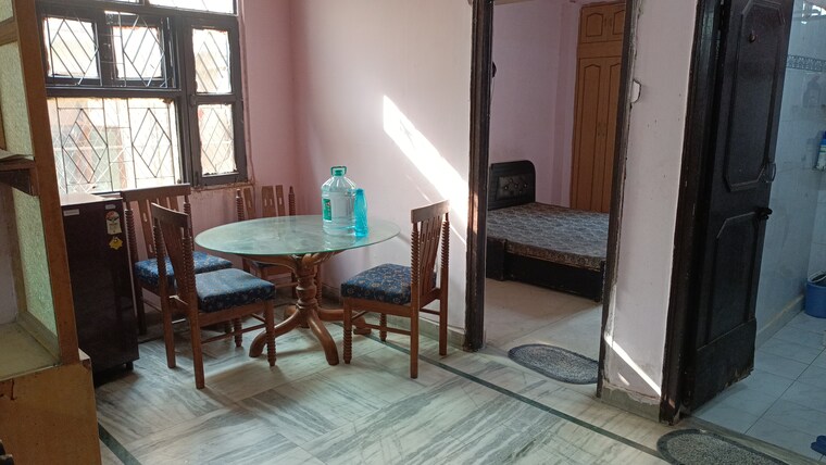 Living Room, vaishali sector 6 1 Bedroom 570 Sq.Ft. Builder Floor In Vaishali Sector 6 Ghaziabad 9648460