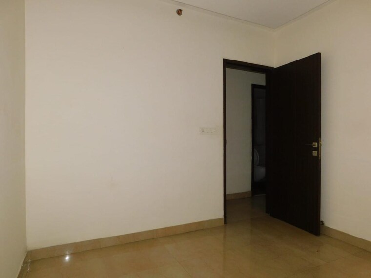 Room, roswalt-raya 2 Bedroom 727 Sq.Ft. Apartment In Chembur Mumbai 9648438