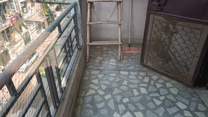 Balcony in 1 BHK Builder Floor at Vaishali Sector 6 – for Rent