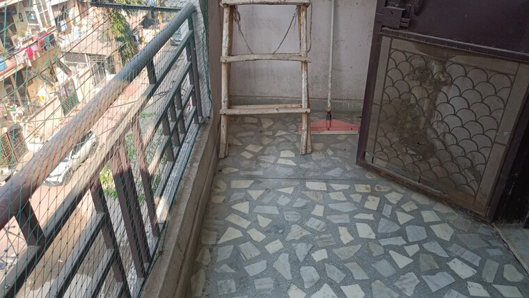 Balcony, vaishali sector 6 1 Bedroom 570 Sq.Ft. Builder Floor In Vaishali Sector 6 Ghaziabad 9648460