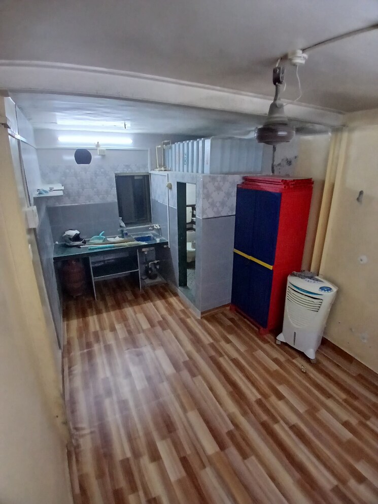 Kitchen, vidyavihar west 1 RK 250 Sq.Ft. Apartment In Vidyavihar West Mumbai 9648454