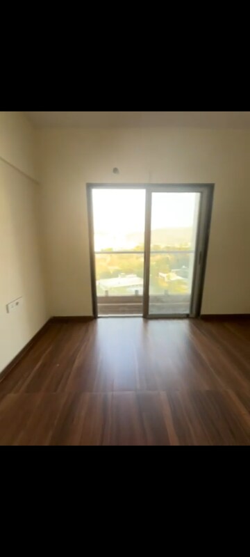 Room in 2 BHK Apartment at ANA Avant Garde, Mira Road – for Sale