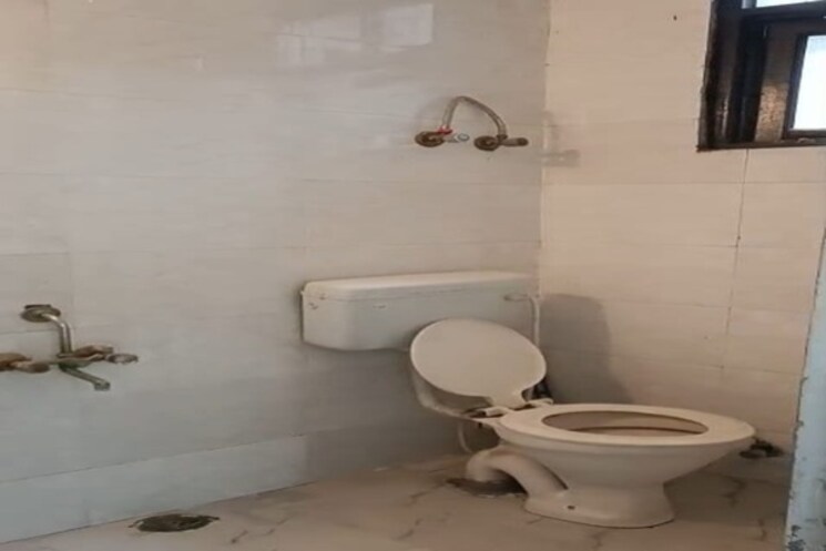 Bathroom, rajpur khurd extension 2 Bedroom 850 Sq.Ft. Builder Floor In Rajpur Khurd Extension Delhi 9648505