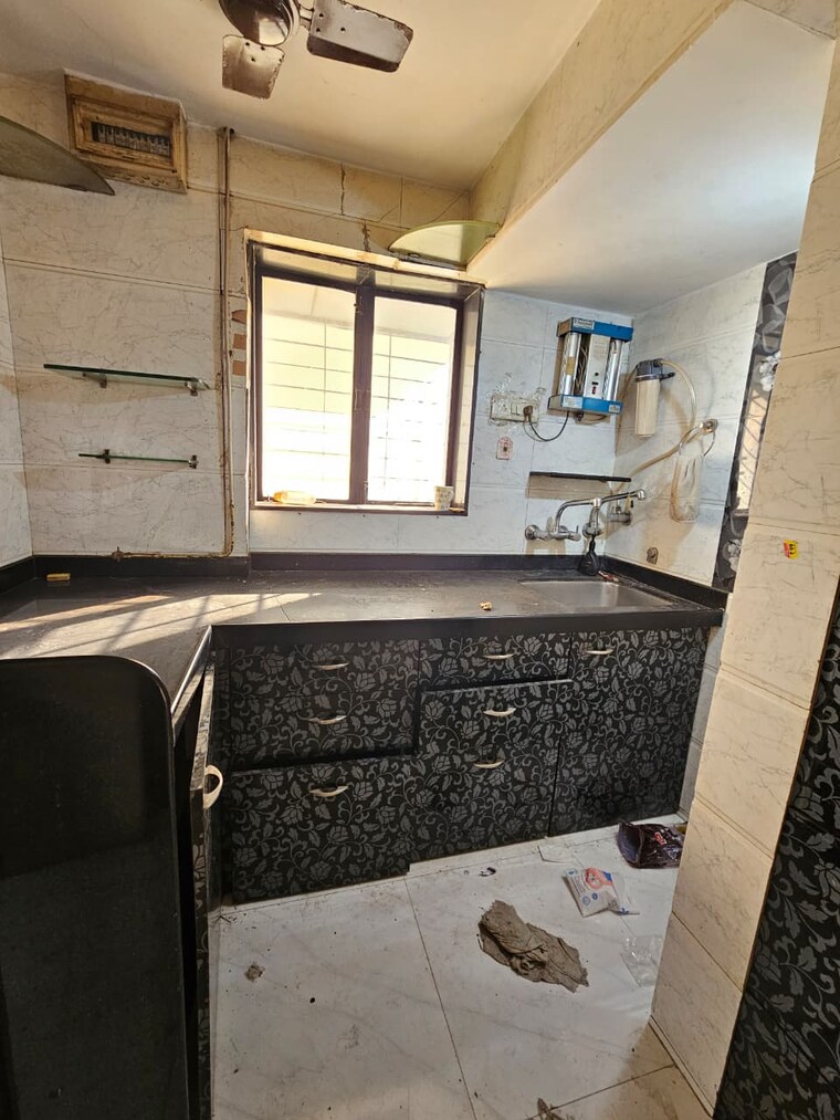 Kitchen, zarna-enclave-chs 3.5 Bedroom 1450 Sq.Ft. Apartment In Kandivali East Mumbai 9648518