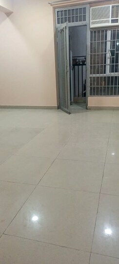 2 BHK + Study Room Apartment For Sale in Gaur City 2 - 16th Avenue