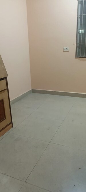 Room in 2 BHK Apartment at Gaur City 2 - 16th Avenue, Sector 16c Greater Noida – for Sale