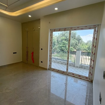 4 BHK Builder Floor For Sale in Sector 85