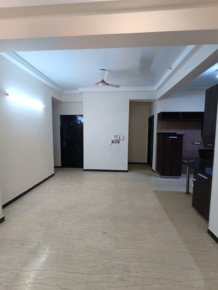 Room, dasnac-the-jewel 3 Bedroom 1660 Sq.Ft. Apartment In Sector 75 Noida 9648637
