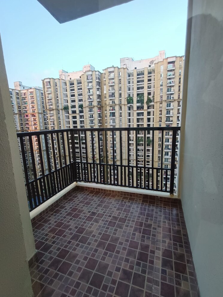 Balcony, dasnac-the-jewel 3 Bedroom 1660 Sq.Ft. Apartment In Sector 75 Noida 9648637