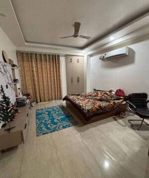 Master Bedroom in 3 BHK Apartment at Saket – for Rent