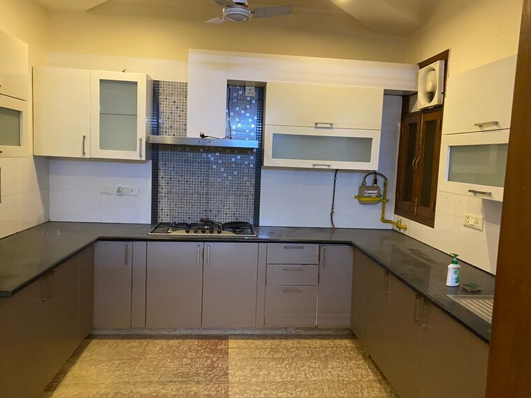 Kitchen, greater kailash ii 3 Bedroom 2700 Sq.Ft. Builder Floor In Greater Kailash ii Delhi 9648716