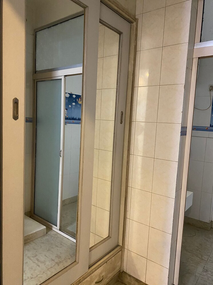 undefined, greater kailash ii 3 Bedroom 2700 Sq.Ft. Builder Floor In Greater Kailash ii Delhi 9648716